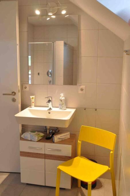 3 Neubauwohnung In Der Schwaebischen Toskana Apartment Loewenstein